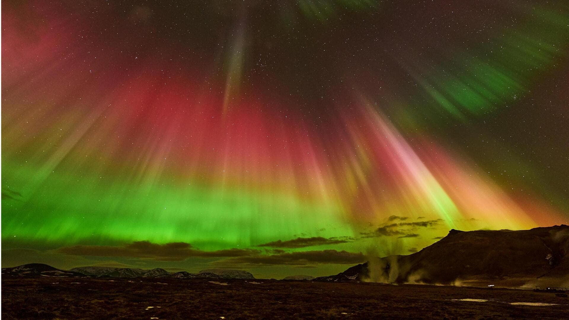 Menikmati Cahaya Utara Islandia di Musim Dingin