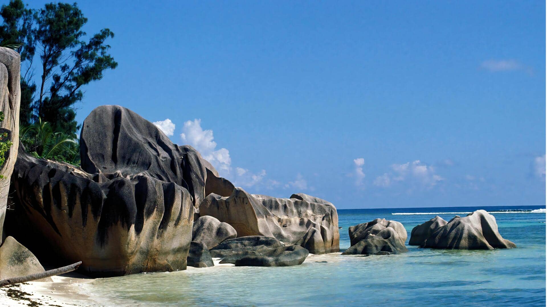 Liburan Pantai Tropis di Seychelles untuk Relaksasi Maksimal