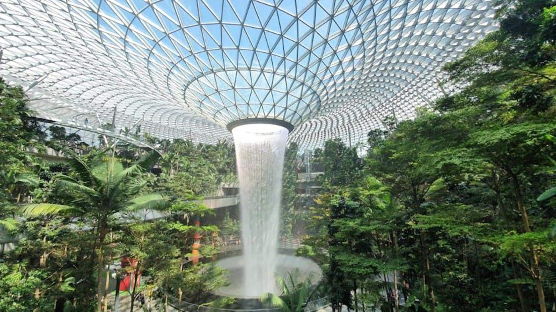 Keajaiban Arsitektur Futuristik di Singapura
