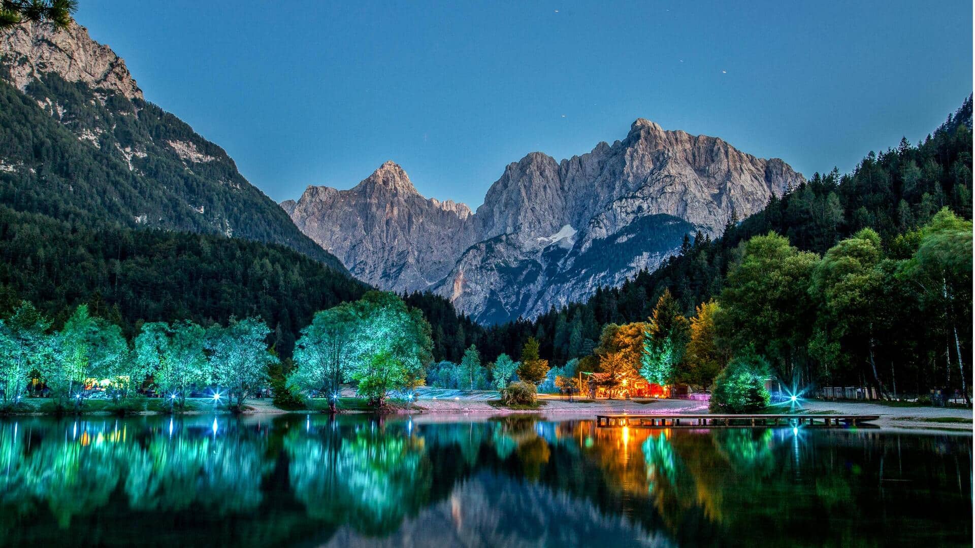 Menjelajahi Kota Tepi Danau di Slovenia