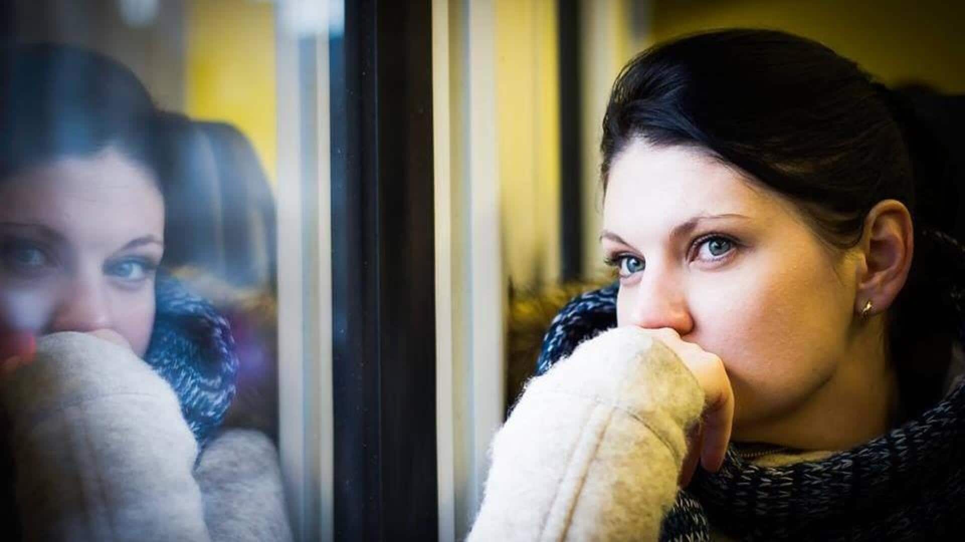 Trik Sederhana Memotret Permukaan Reflektif di Dalam Ruangan