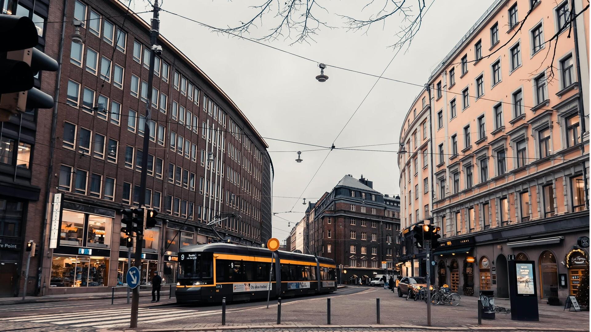 Jelajahi Helsinki dengan Tram Ikonik