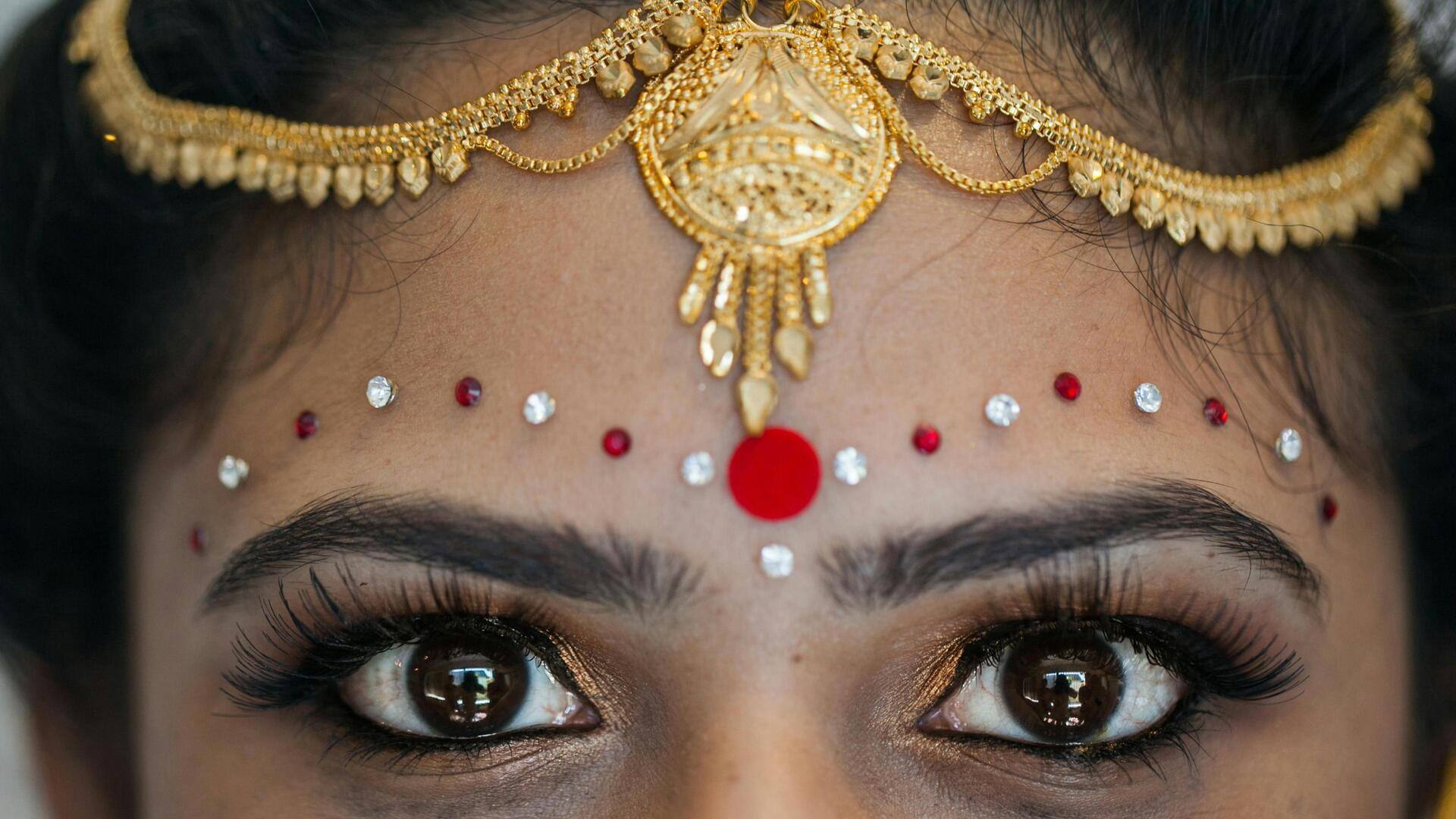 Gaya bindi India klasik yang wajib Anda ketahui
