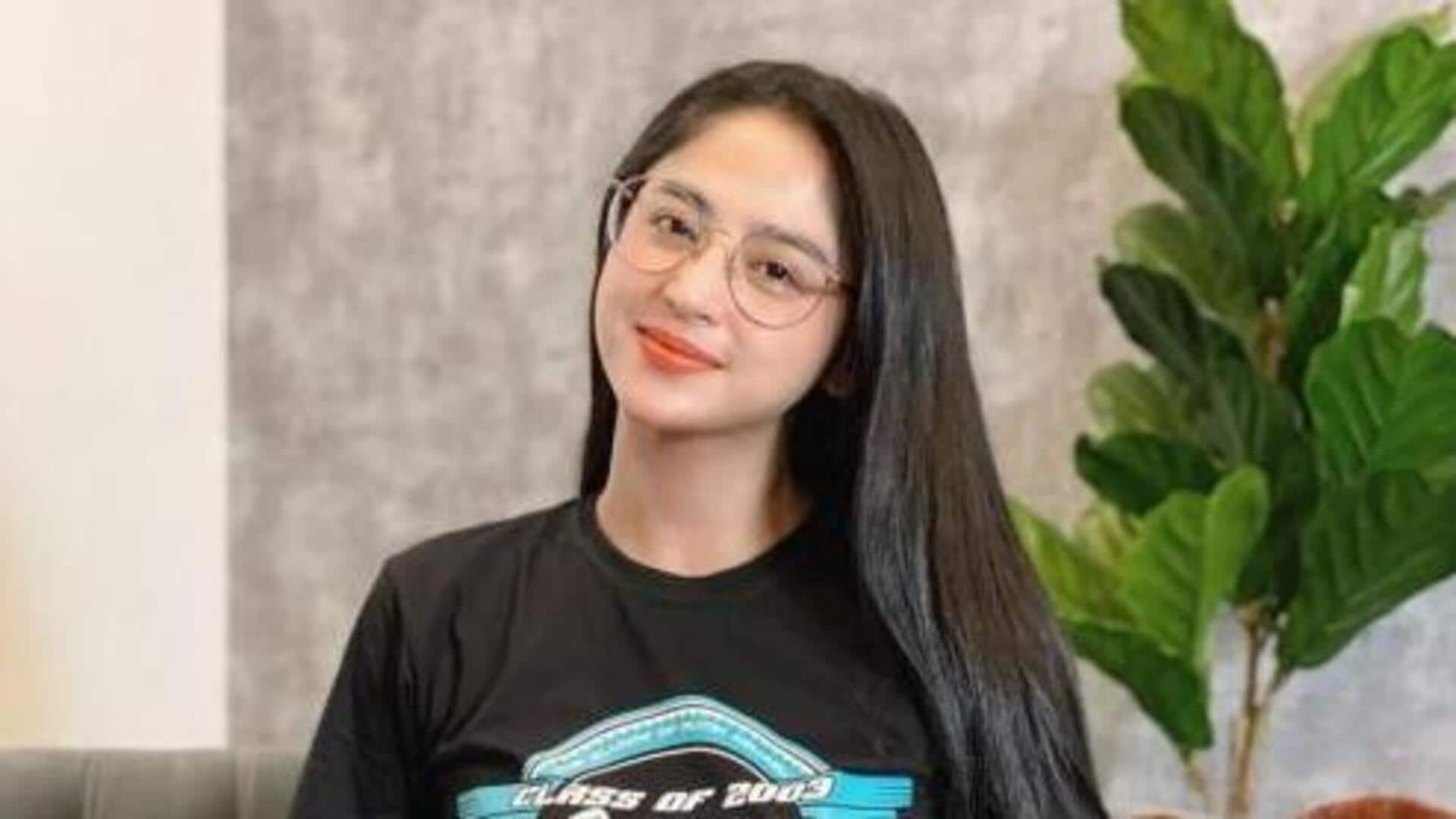 Rentang vokal Dewi Perssik: Perjalanan melalui lagu Rentang vokal Dewi Perssik: Perjalanan melalui lagu