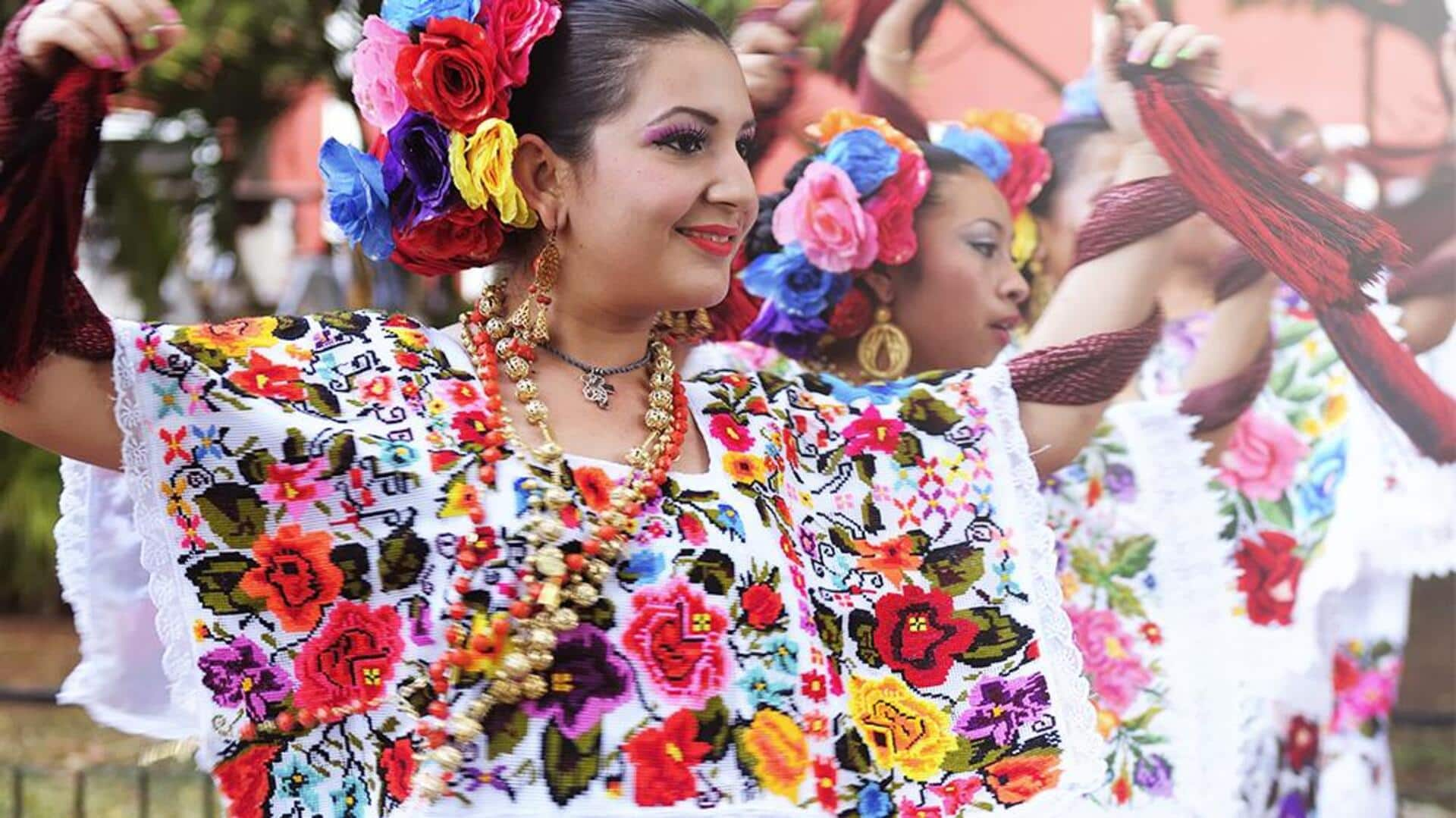 Memodernisasi Huipil Tradisional Meksiko Untuk Busana Sehari-Hari