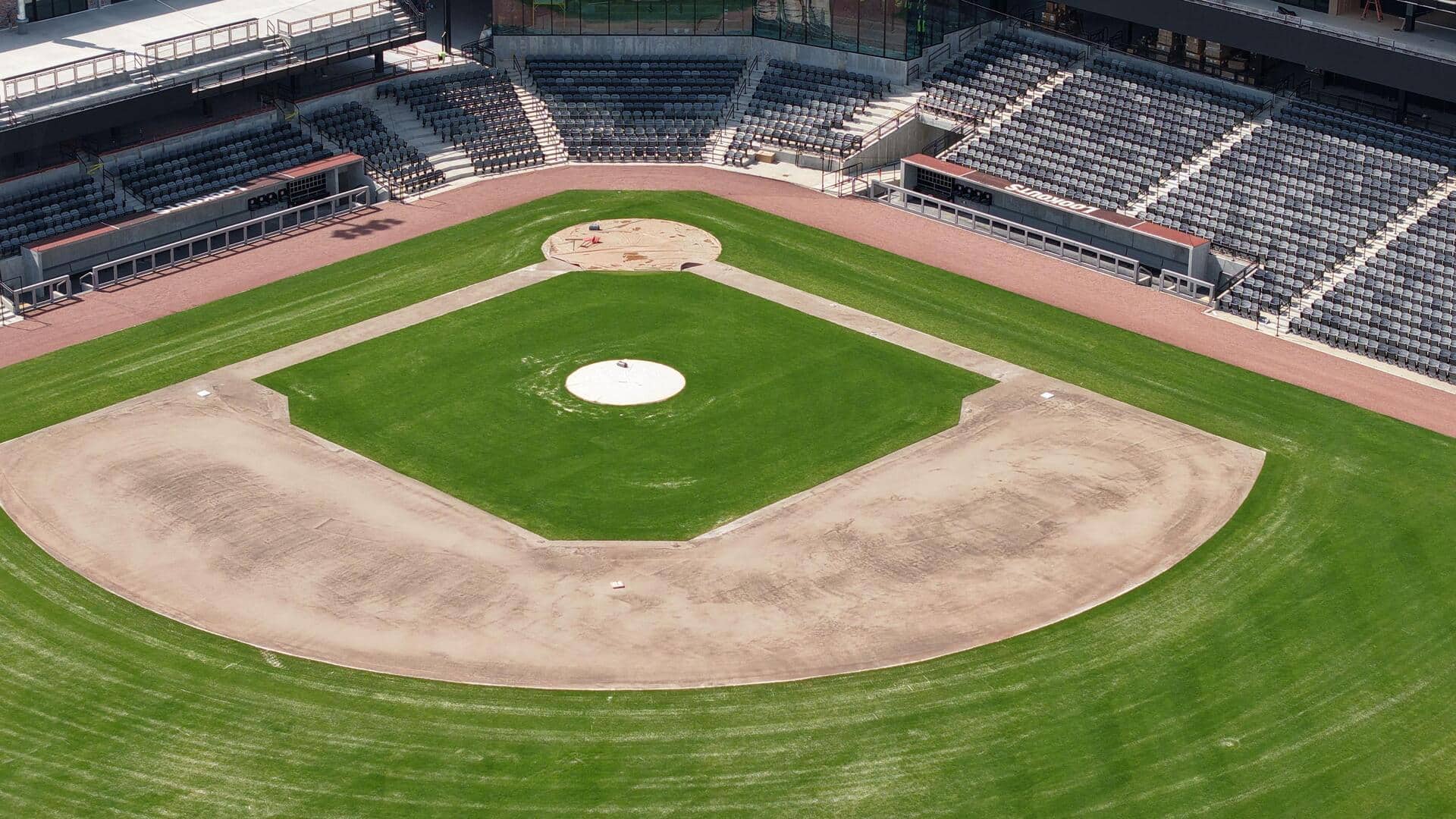 Arsitektur unik stadion baseball