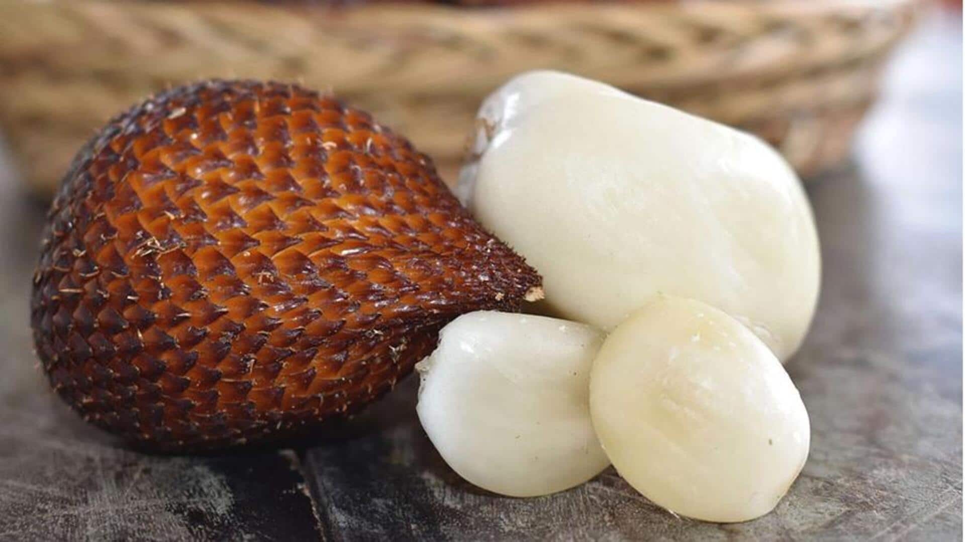 Menikmati Buah Salak dalam Hidangan Penutup Tradisional Indonesia