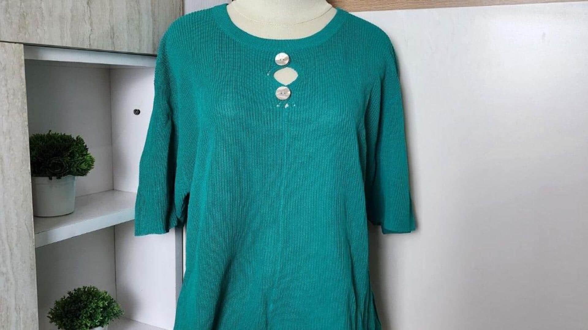 Inspirasi atasan kancing kerang untuk koleksi musim semi India