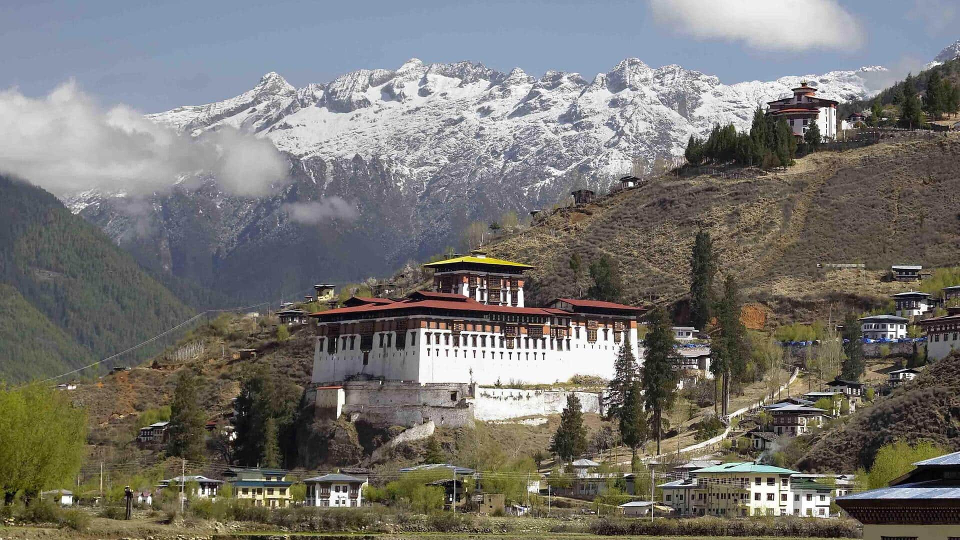 Menjelajahi Keindahan Lembah Paro Di Bhutan