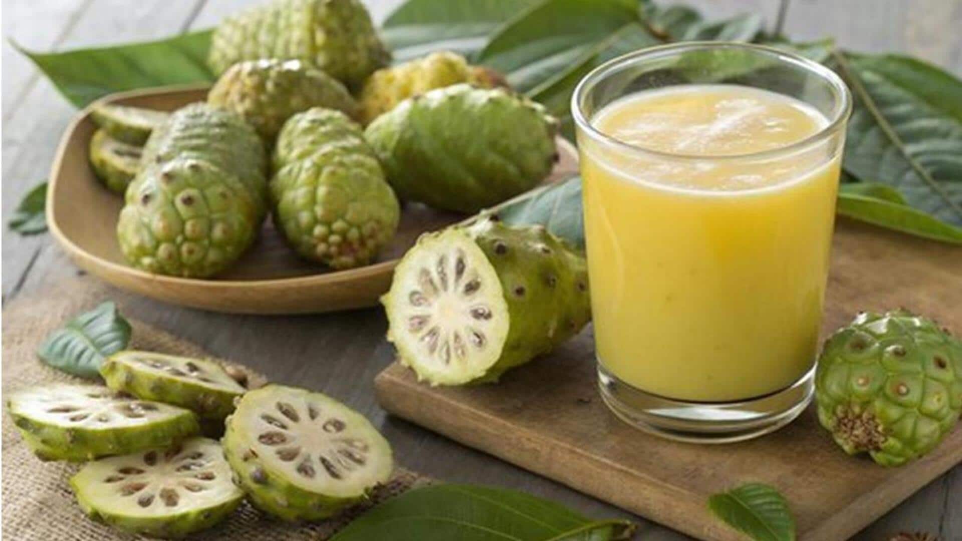 Lima Resep Berbasis Buah Mengkudu yang Wajib Anda Coba