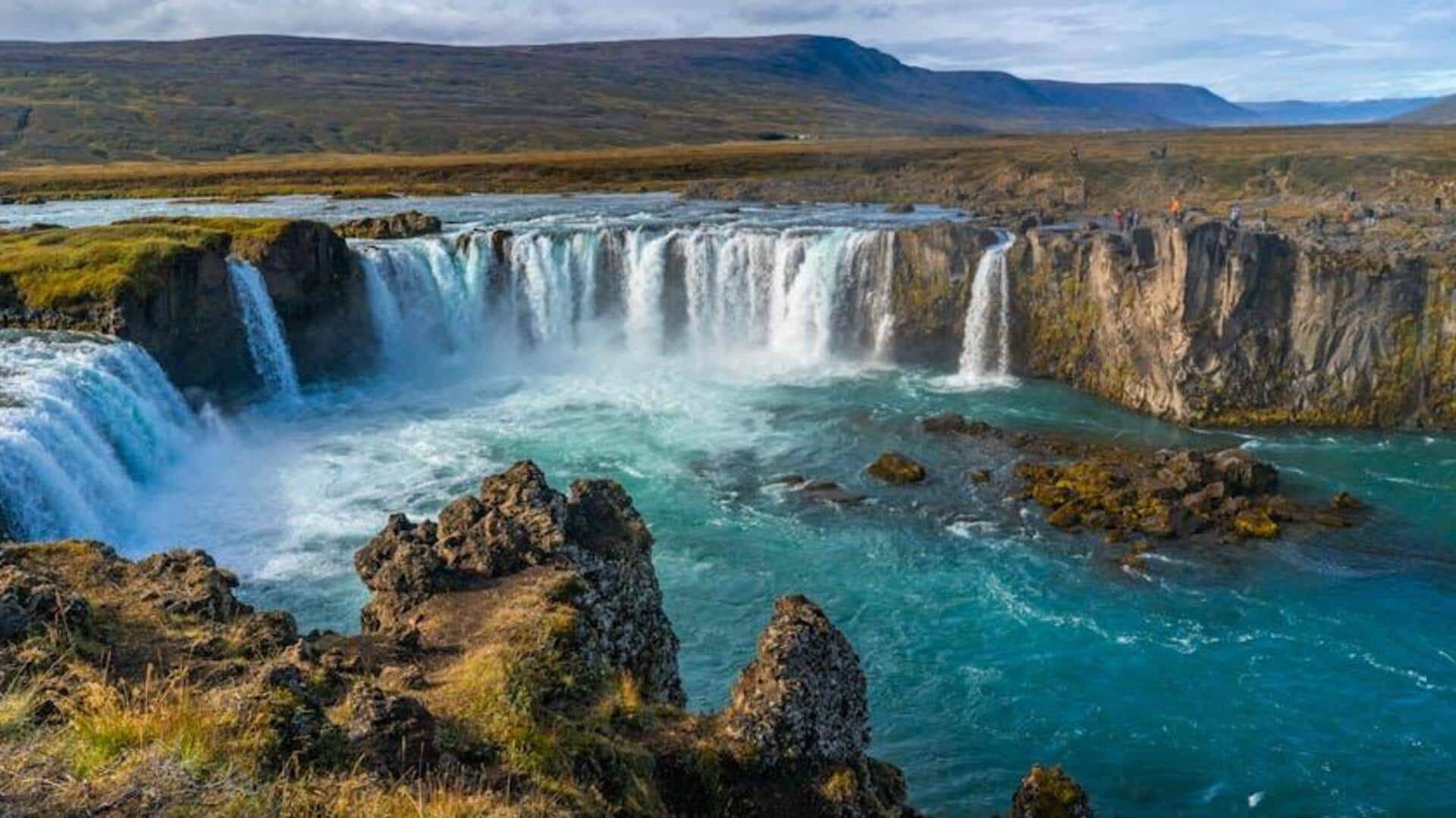 Menemukan Air Terjun Megah di Islandia: Lima yang Terbaik untuk Dikunjungi
