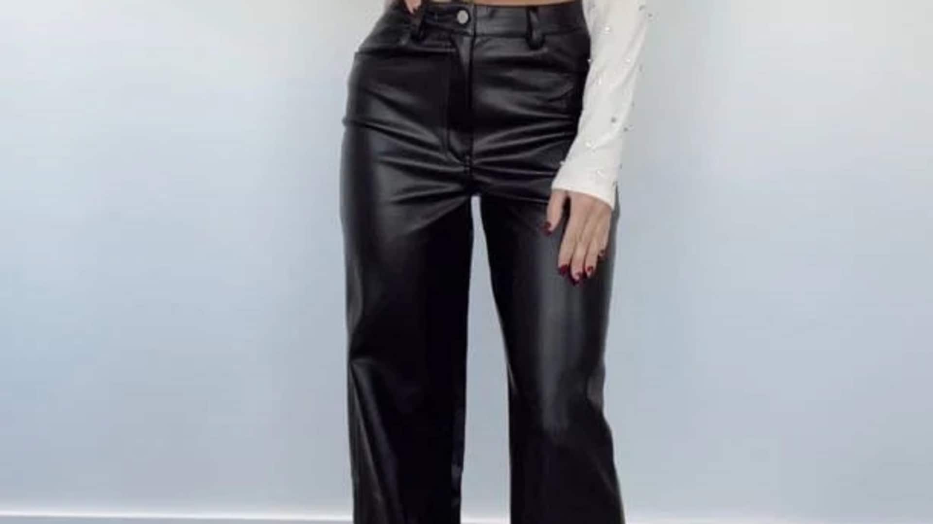 Lima celana pleather untuk menyegarkan koleksi musim dingin India