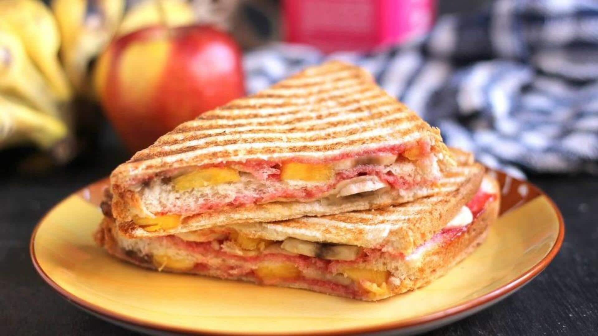 Mencicipi Kombinasi Sandwich Buah India yang Eksotis