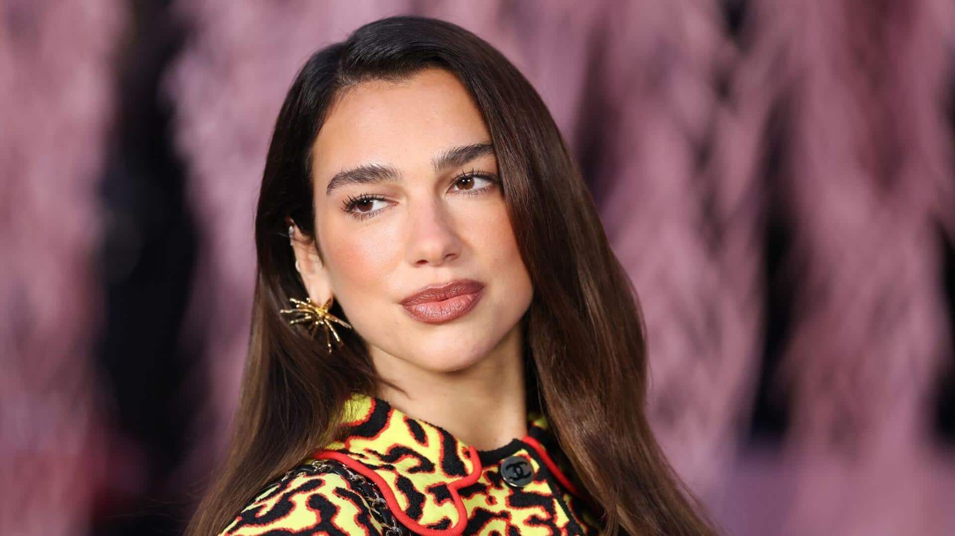 Selebriti Hollywood dengan gaya suara musik unik