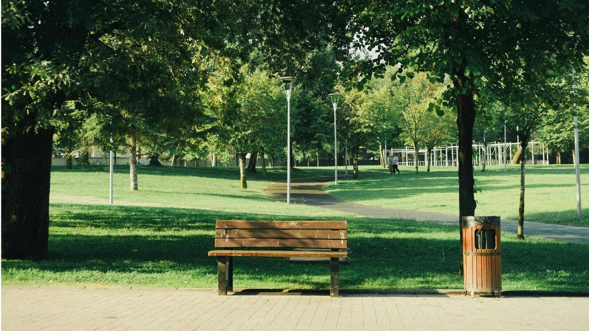 Bangku Tenaga Surya: Inovasi Ruang Publik Berkelanjutan