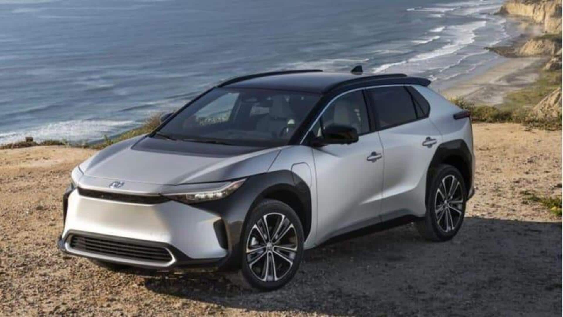 Mobil listrik Toyota, dengan jangkauan 800 km, akan tiba pada tahun 2026 