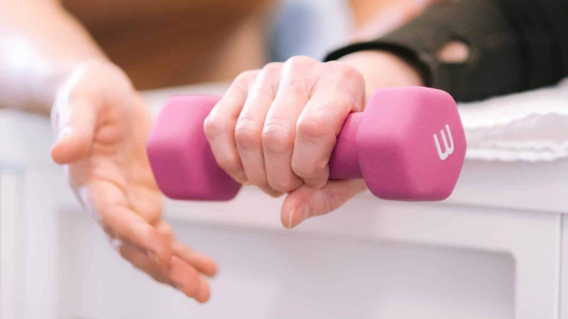 Lima Latihan untuk Meningkatkan Kekuatan dan Fleksibilitas Pergelangan Tangan Lima Latihan untuk Meningkatkan Kekuatan dan Fleksibilitas Pergelangan Tangan