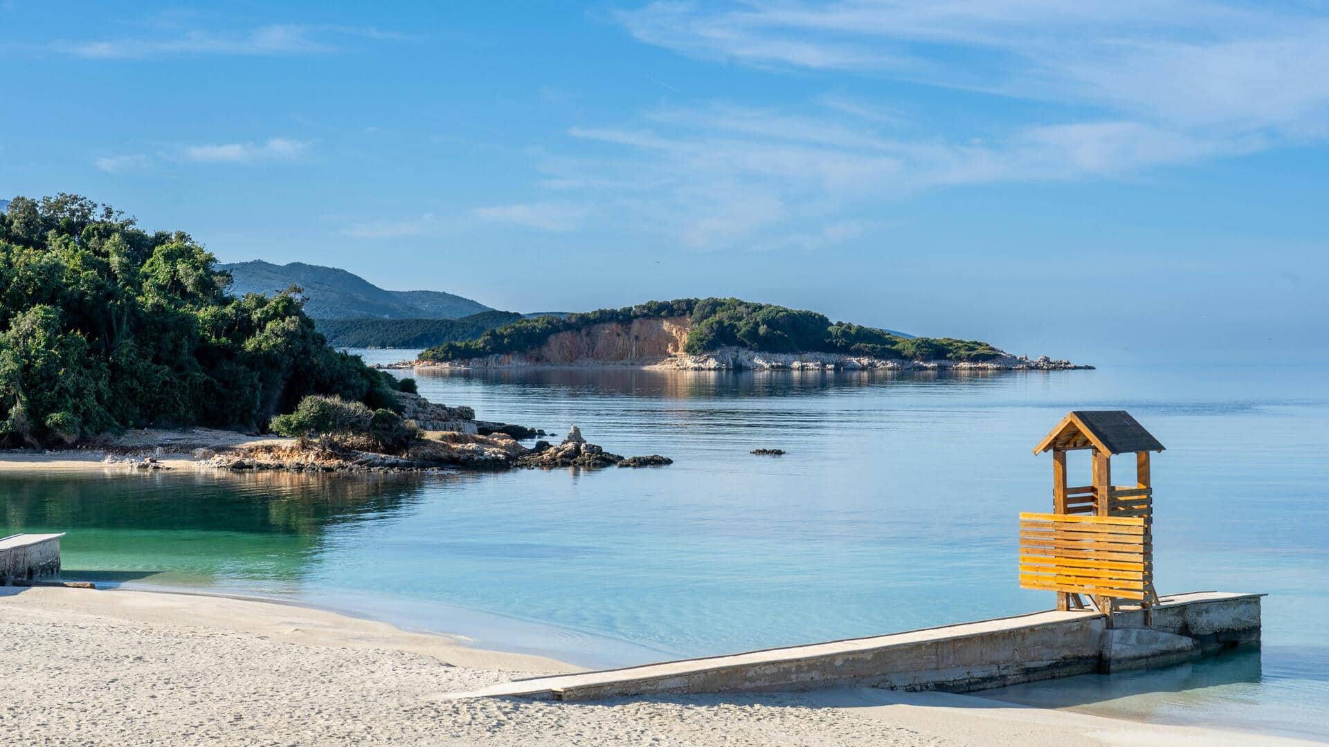 Pantai Tak Tersentuh di Albania Pantai Tak Tersentuh di Albania