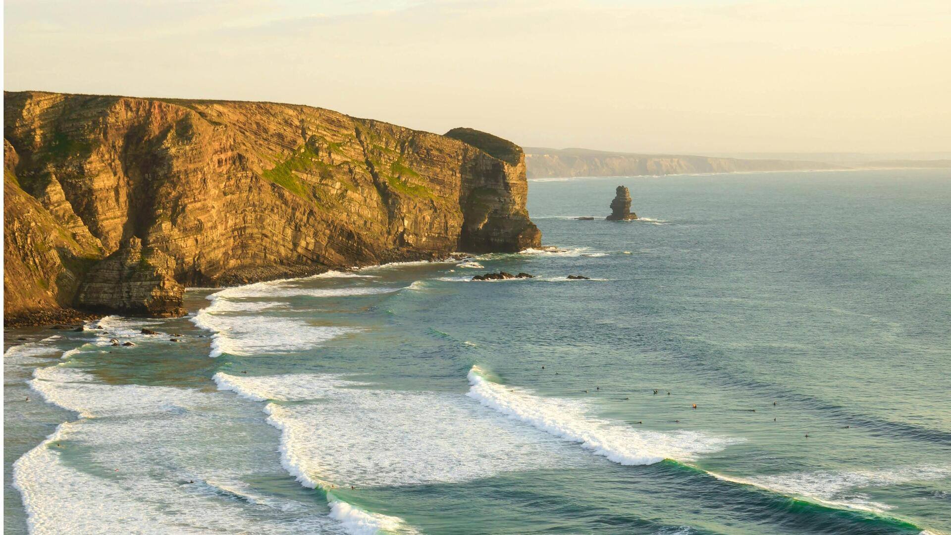 Rahasia Atlantik Portugal: Menjelajahi Keajaiban Pesisir yang Tersembunyi