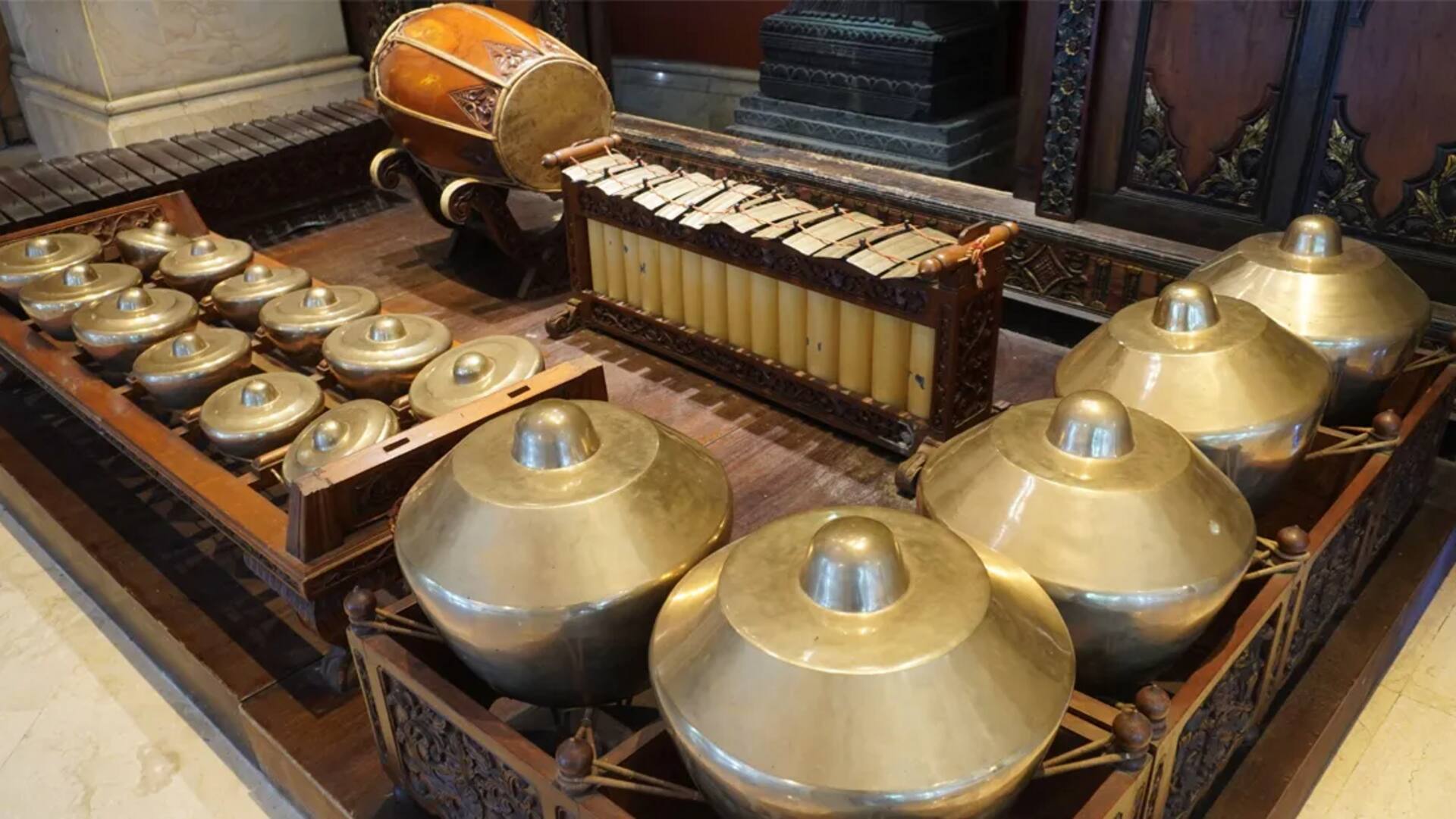 Pengaruh Indonesia dalam soundtrack film Hollywood