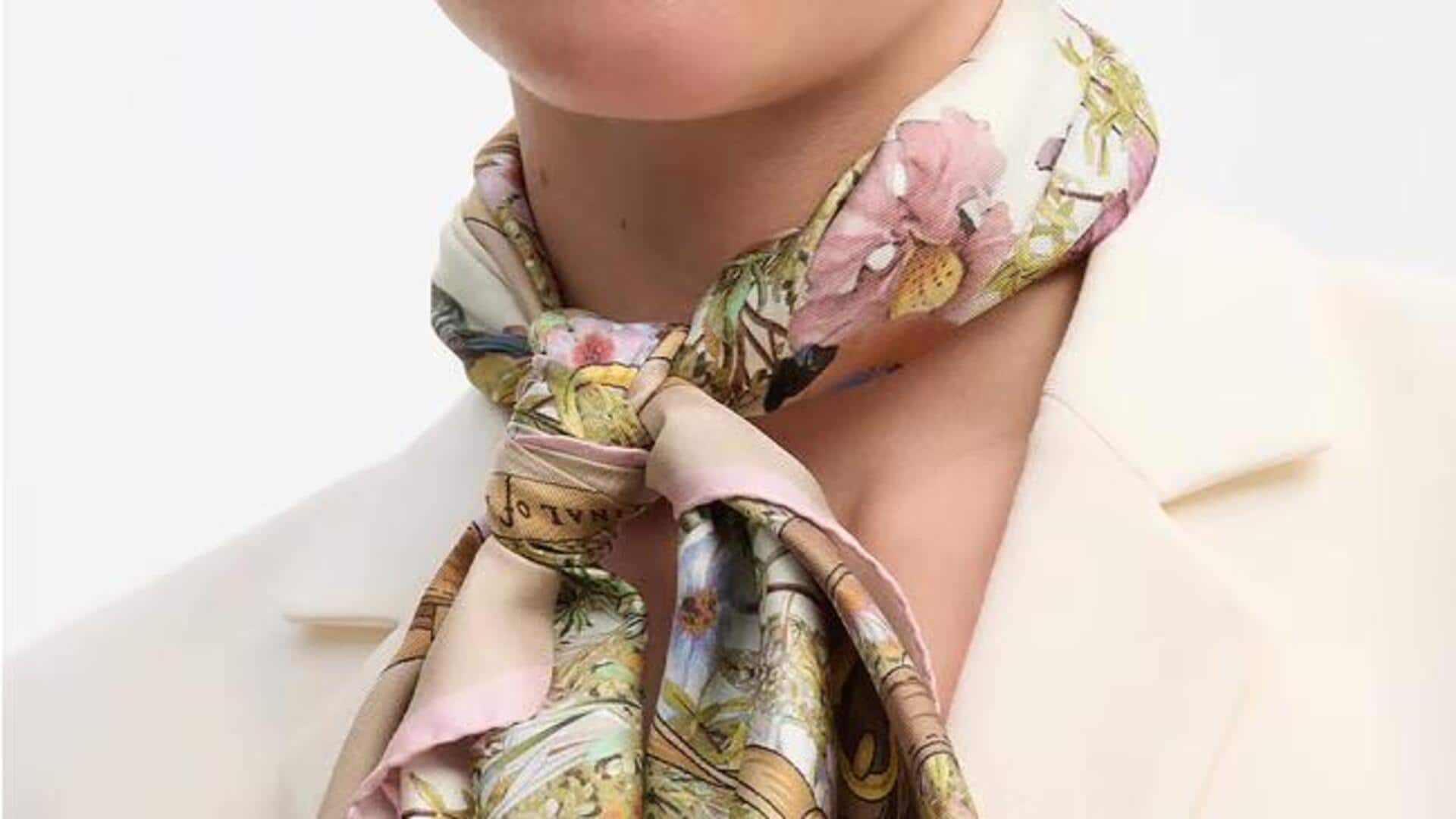 Syal sutra: Elegansi musim di India