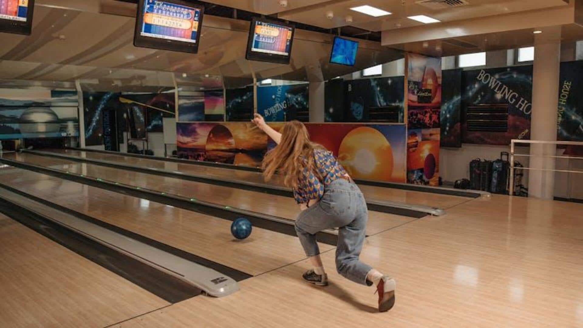 Apa arti 'Perfect Game' dalam bowling?