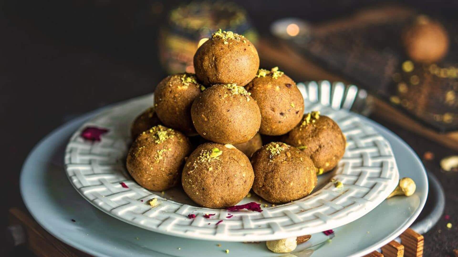 Laddoo Vegan Unik dengan Bahan-Bahan Khas India