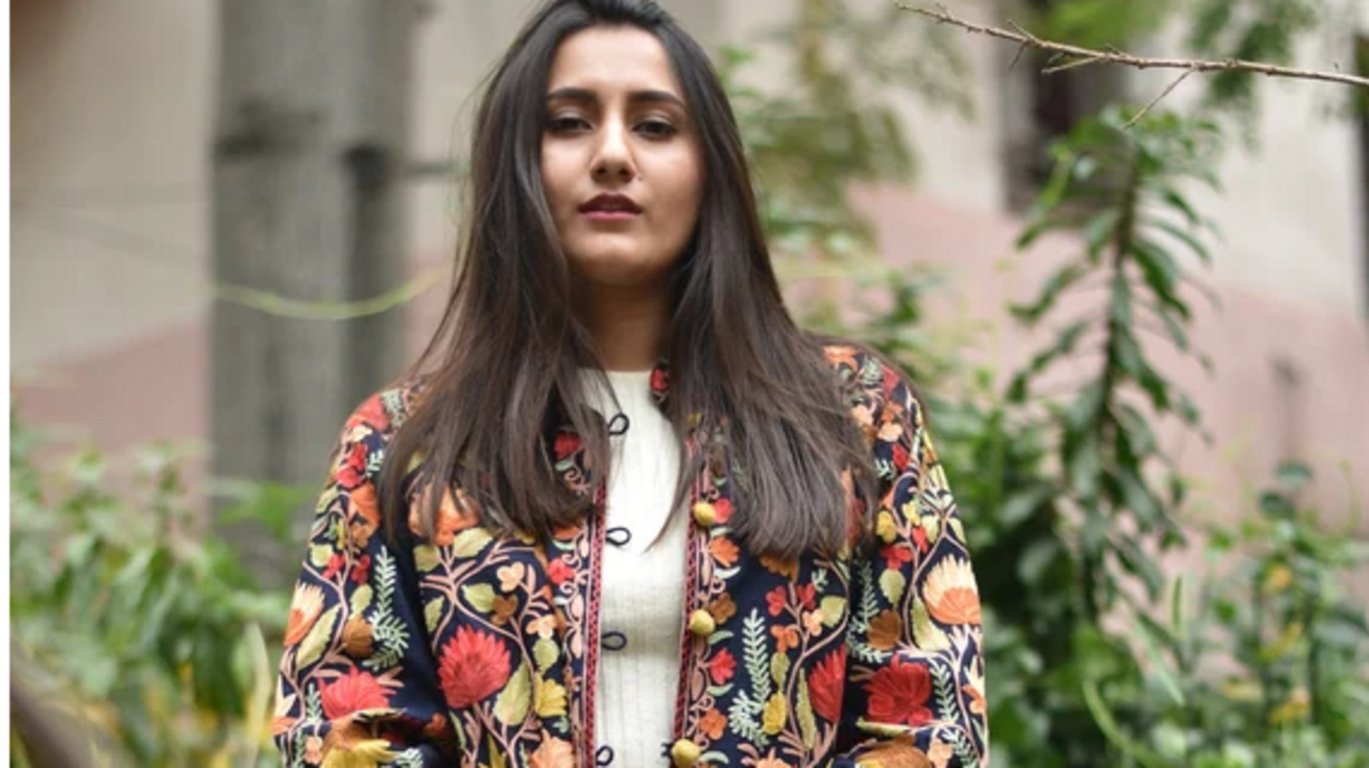 Jaket etnik yang harus dimiliki untuk musim hujan di India