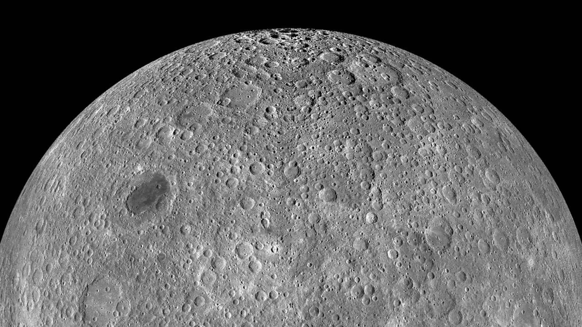 Keunikan Sisi Jauh Bulan yang Tersembunyi Keunikan Sisi Jauh Bulan yang Tersembunyi