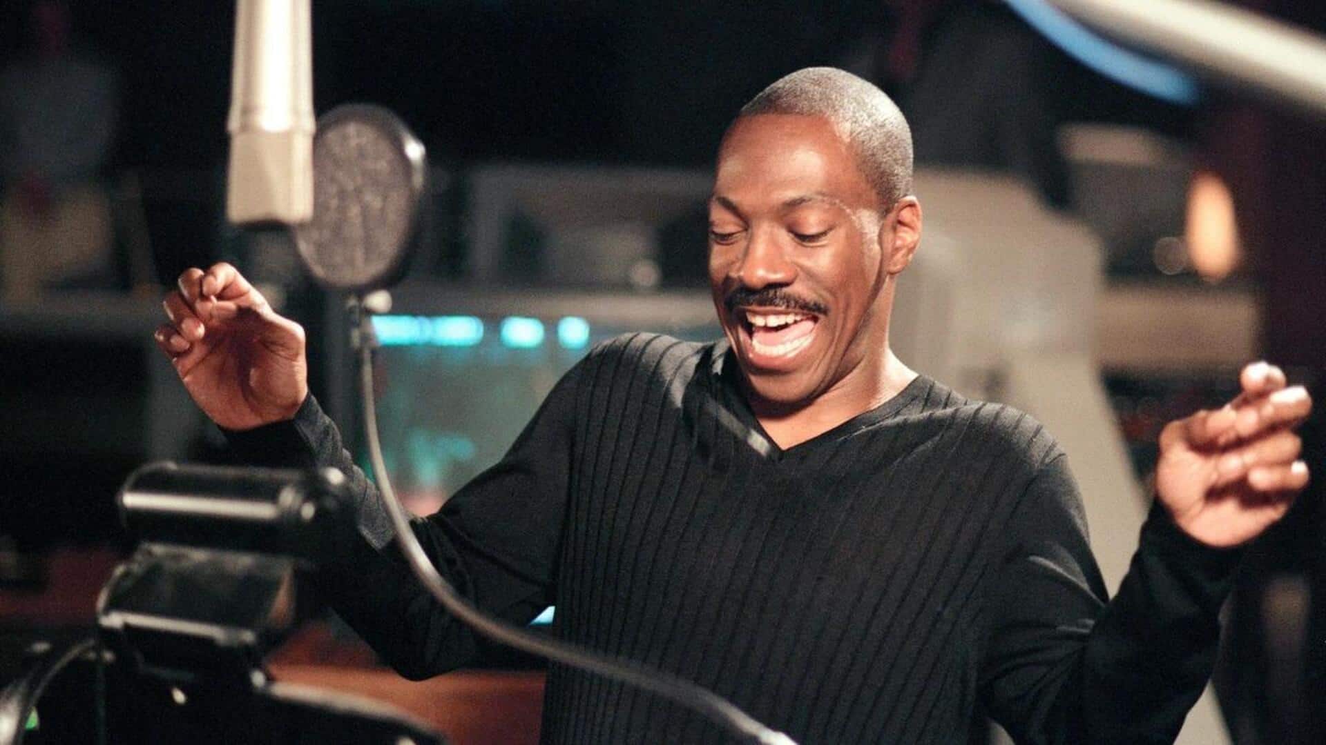 Aktor Hollywood yang terkenal dengan peran voiceover