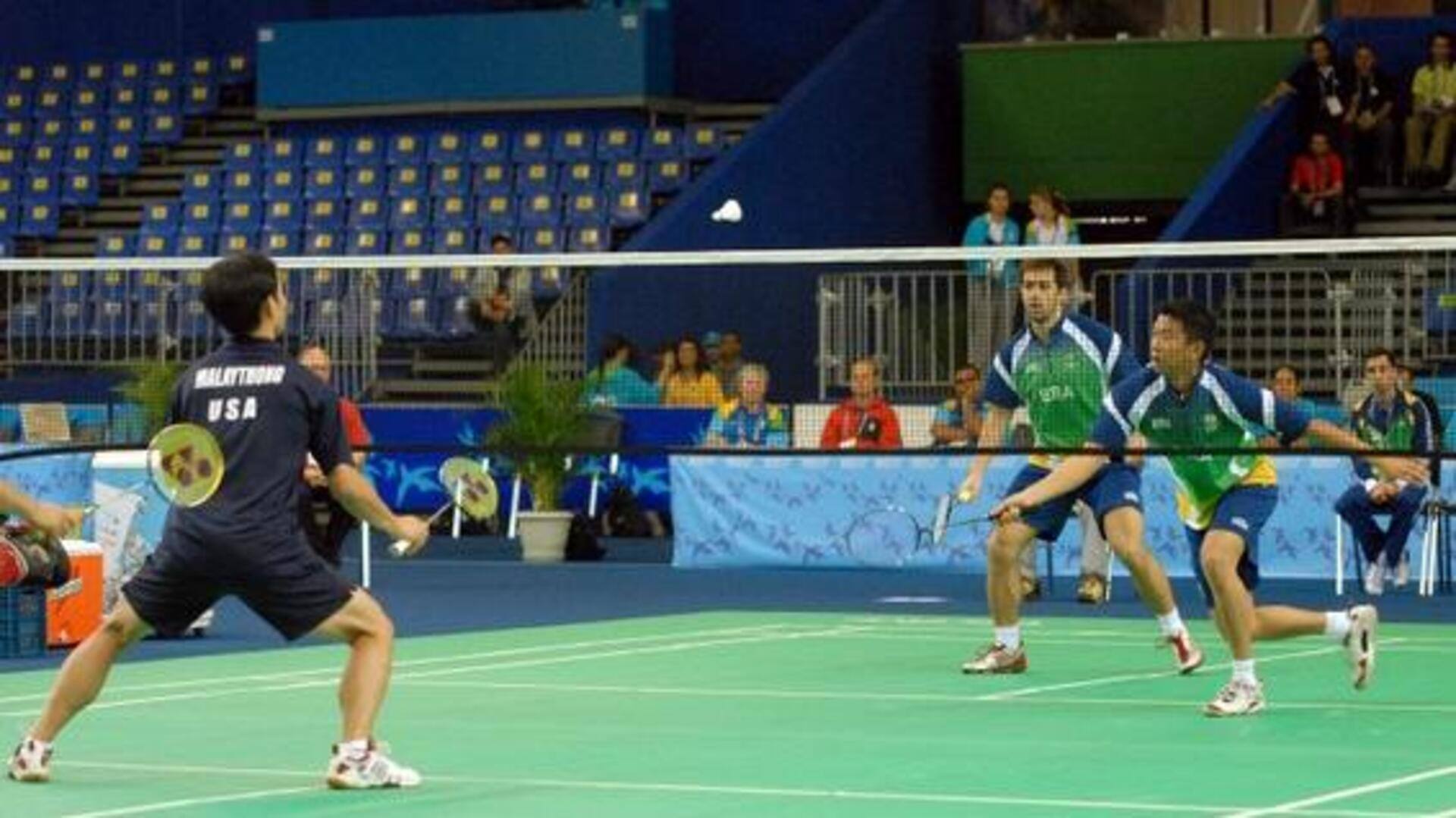 Mengungkap rahasia smash lompatan pemain bulu tangkis