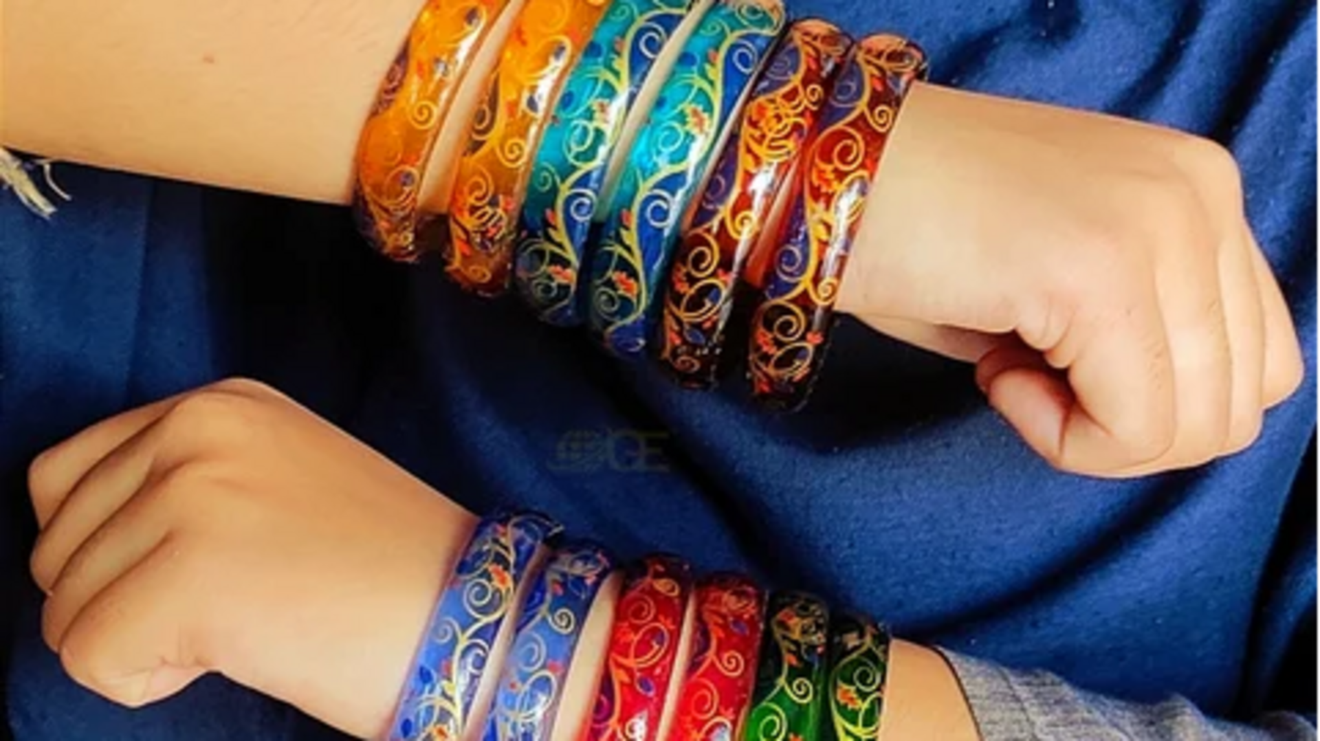 Manfaat tersembunyi gelang kaca India dalam fesyen