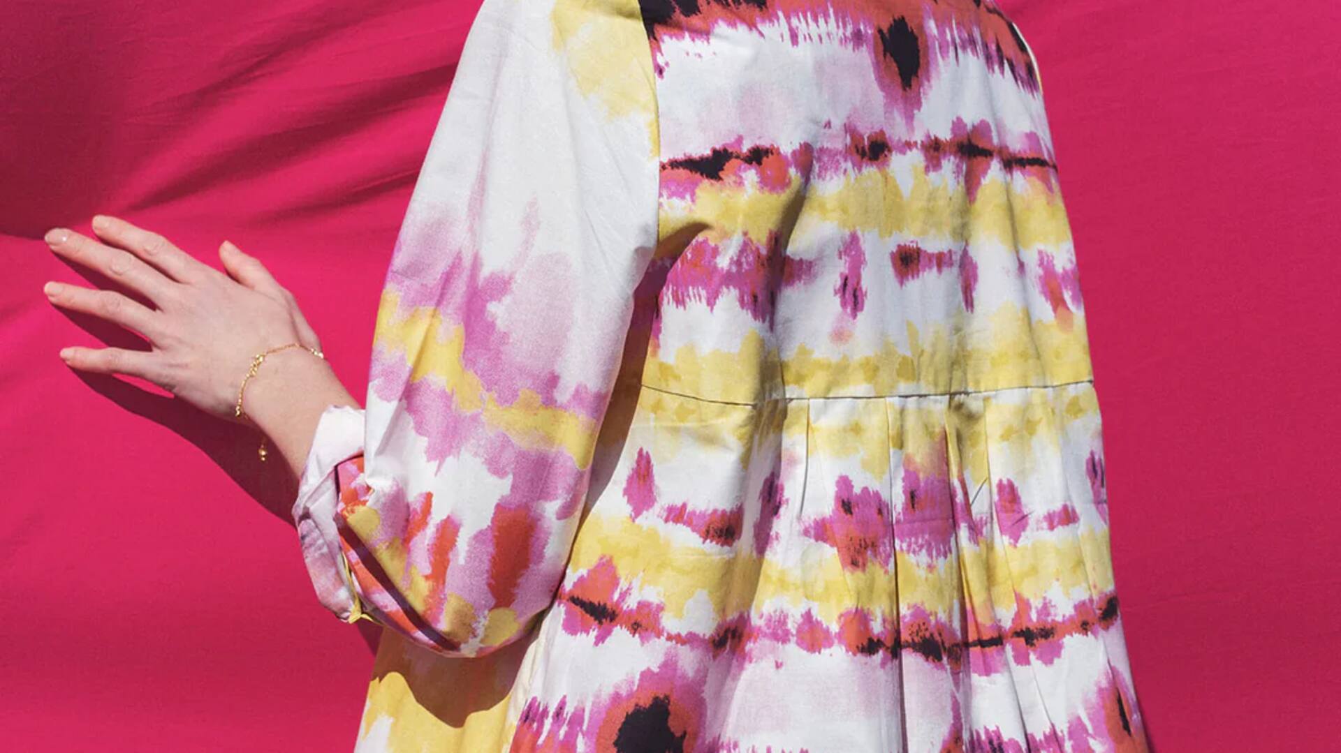 Lima gaya tunik Tie-Dye abadi untuk musim dingin India