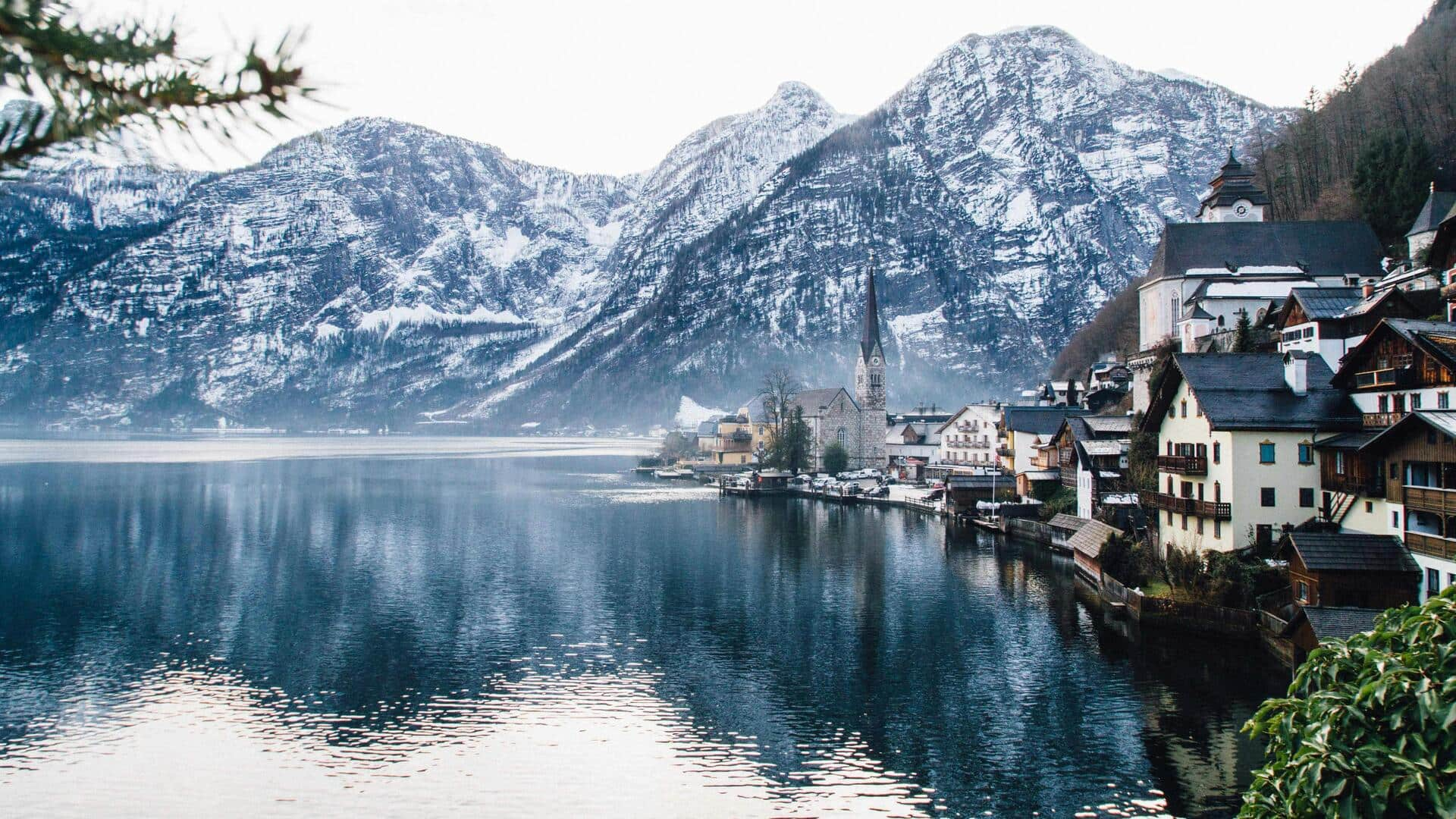 Menjelajahi Keindahan Salzburg Lake District, Austria