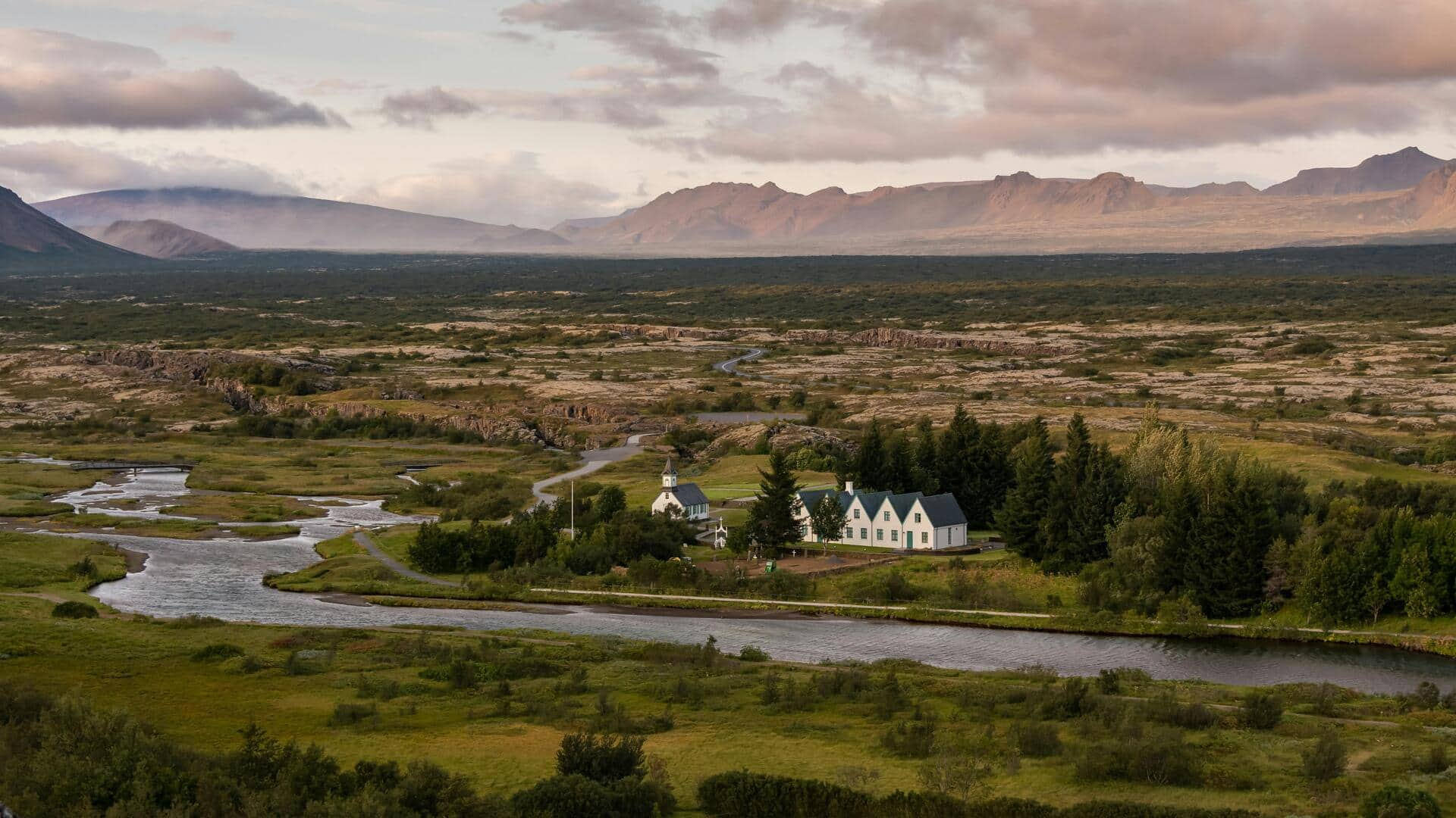 Menyelami Keindahan Celah Silfra, Islandia