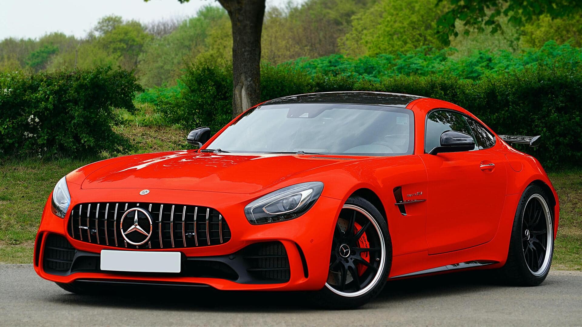 Lima Warna Mobil Klasik yang Selalu Populer