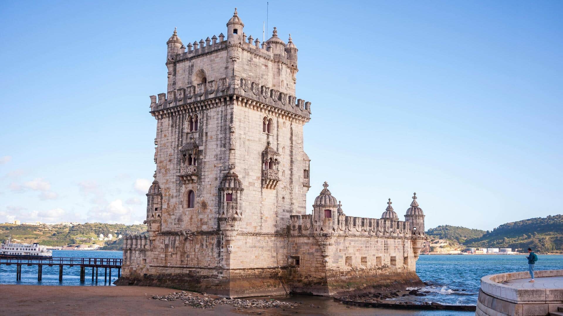 Keajaiban Arsitektur di Portugal yang Mengejutkan