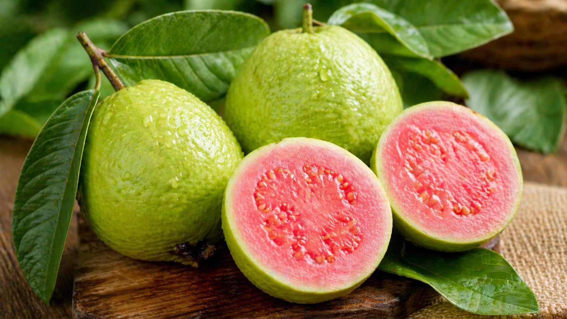 Menjelajahi Camilan Sehat dengan Bahan Dasar Jambu Biji