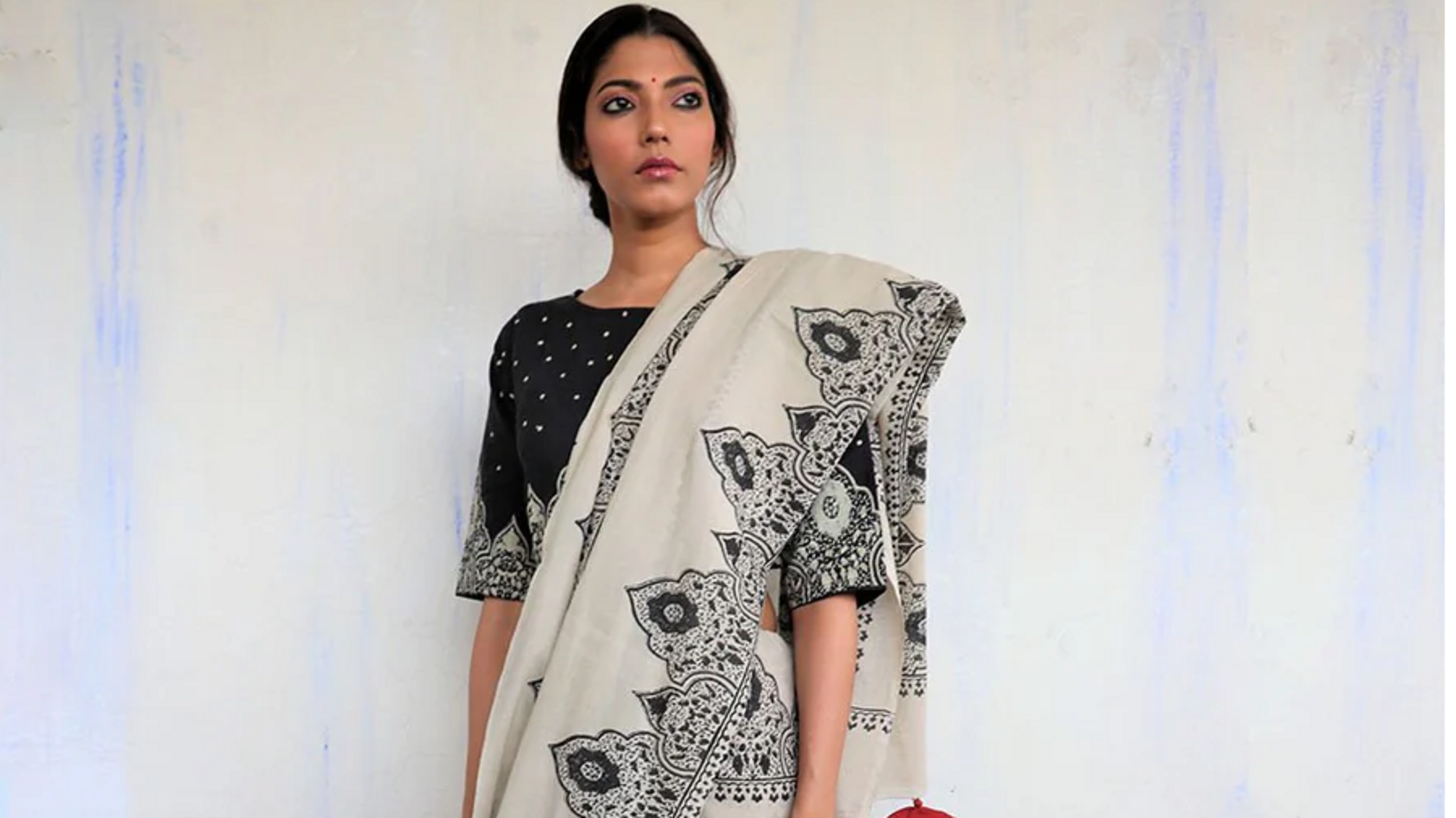 Membongkar cetak blok tradisional: Kerajinan India yang modis