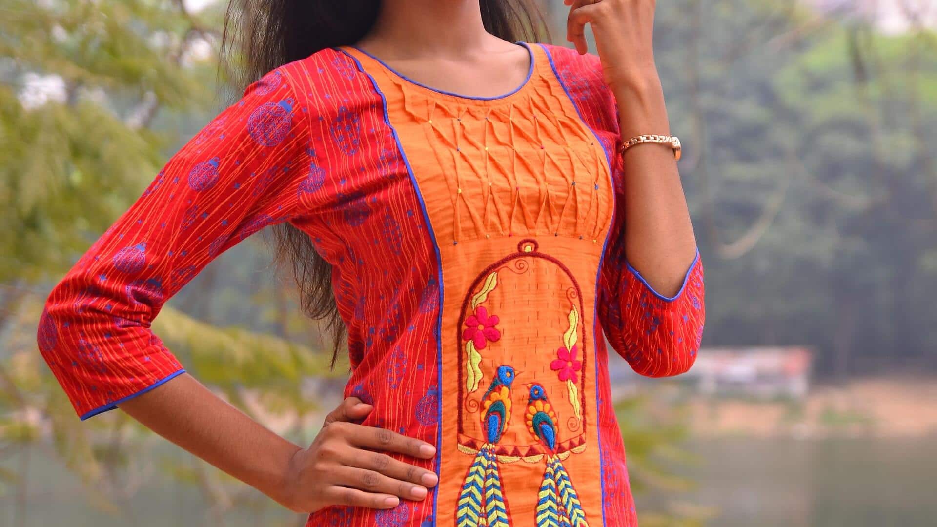 Gaya kreatif kurti untuk musim hujan