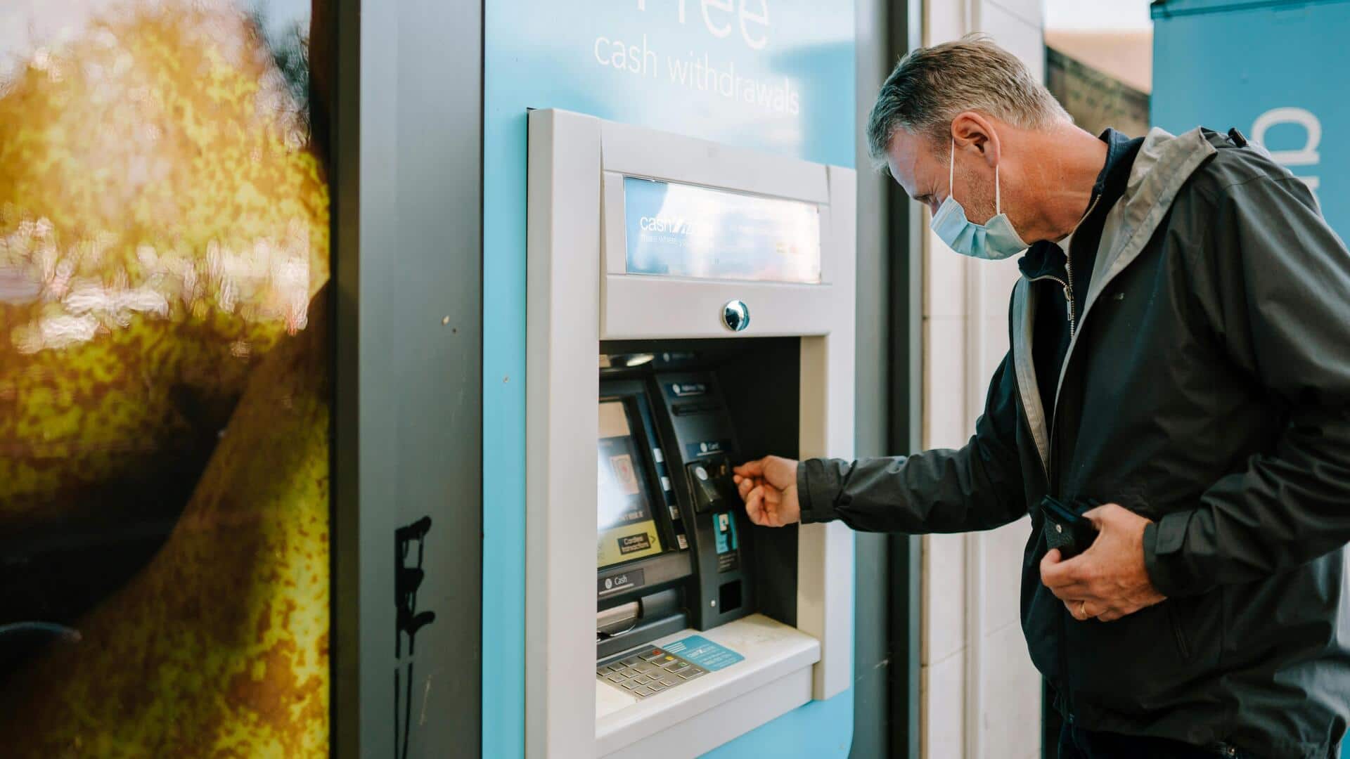 Negara dengan Fitur Keamanan ATM yang Inovatif