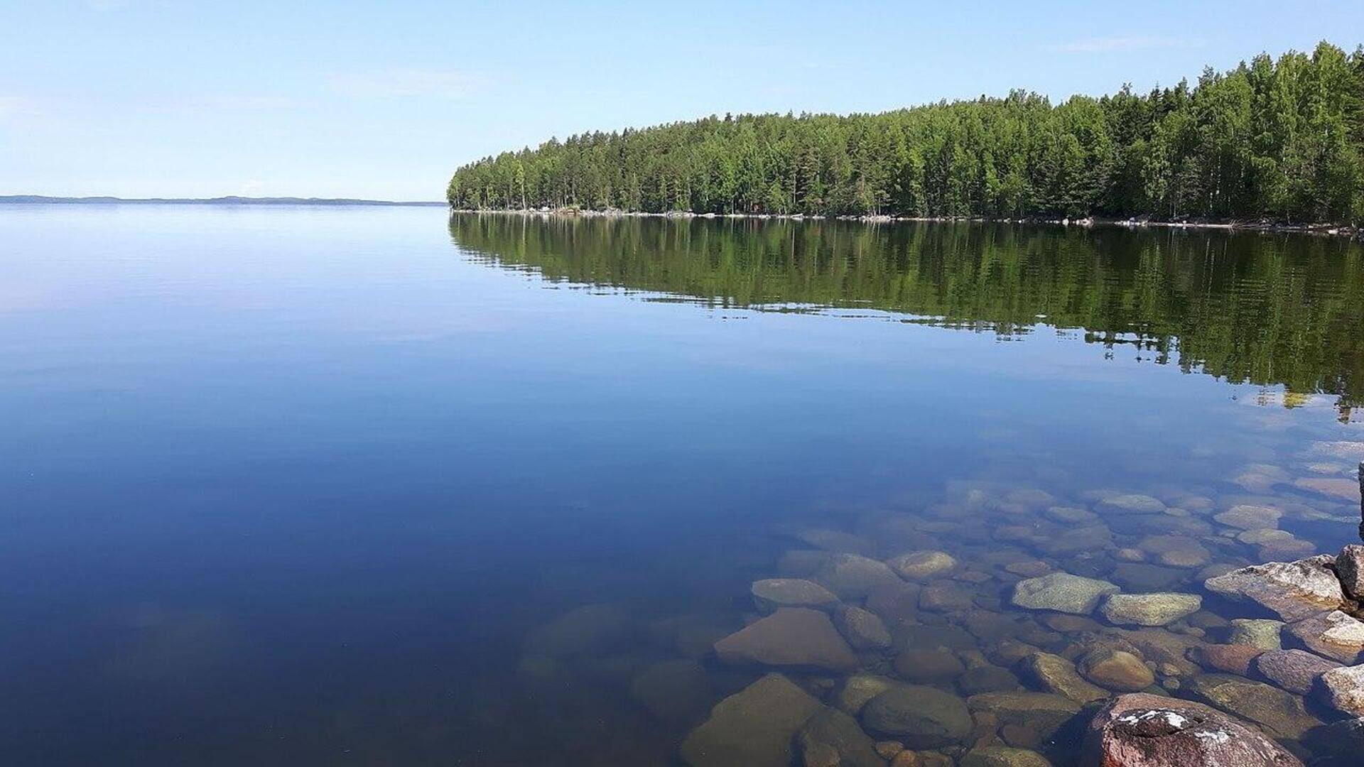 Danau-Danau Tenang di Finlandia untuk Pelarian Damai