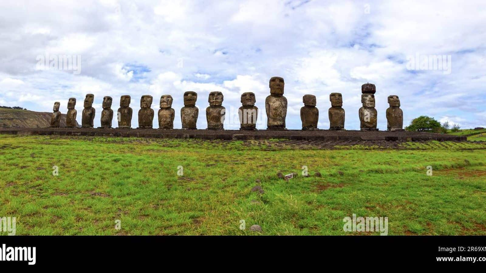 モアイ像の神秘を探る、チリのイースター島