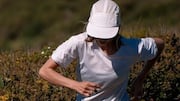 夏の革新的な冷却技術を持つ帽子