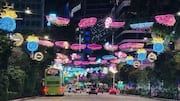 シンガポールのオーチャードロードで夜のショッピングとカフェを楽しむ