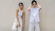 東京で人気のユニセックス夏のストリートウェアスタイル