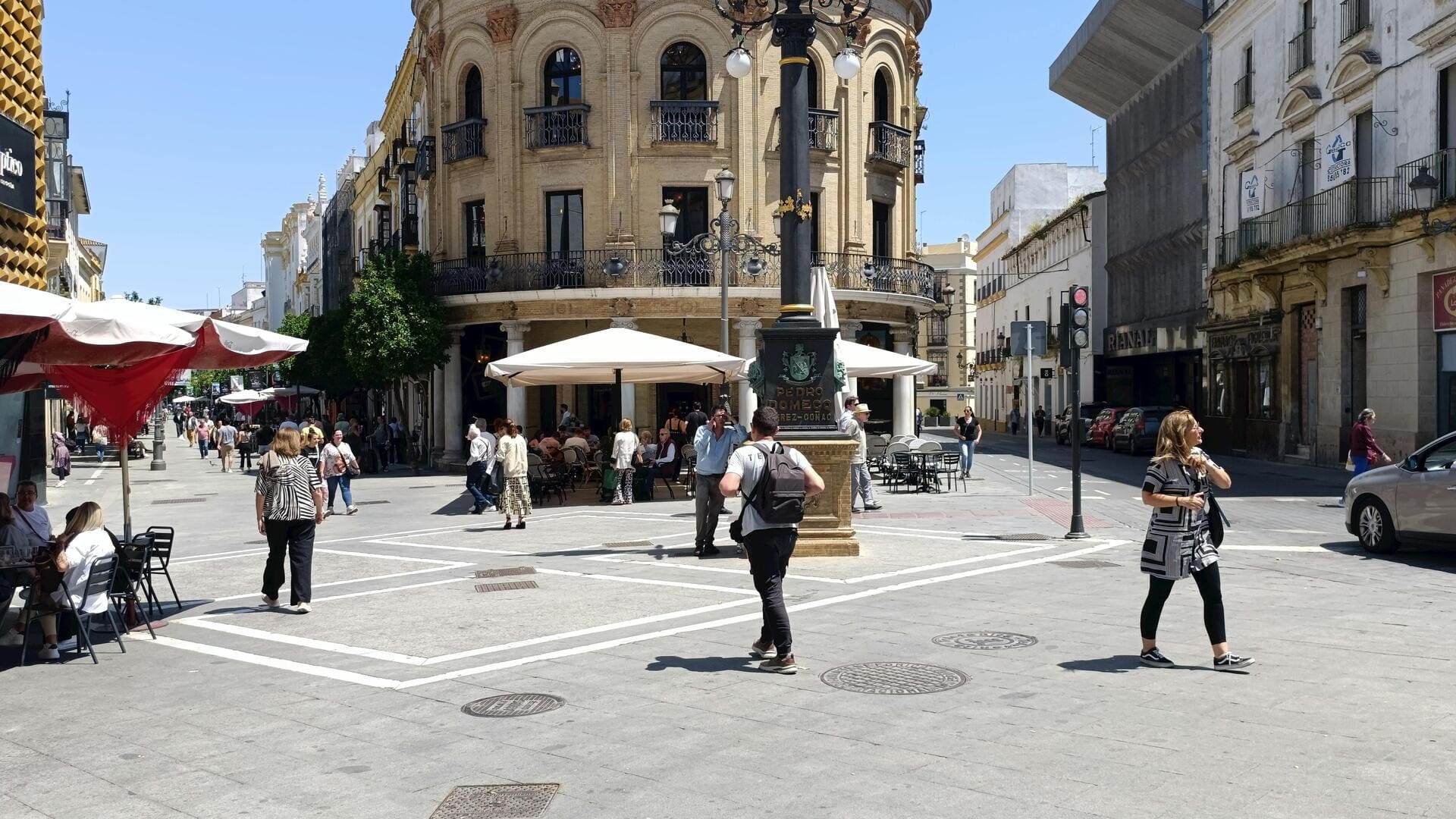 スペインの歴史的オリーブ畑を巡るサイクリングルート スペインの歴史的オリーブ畑を巡るサイクリングルート