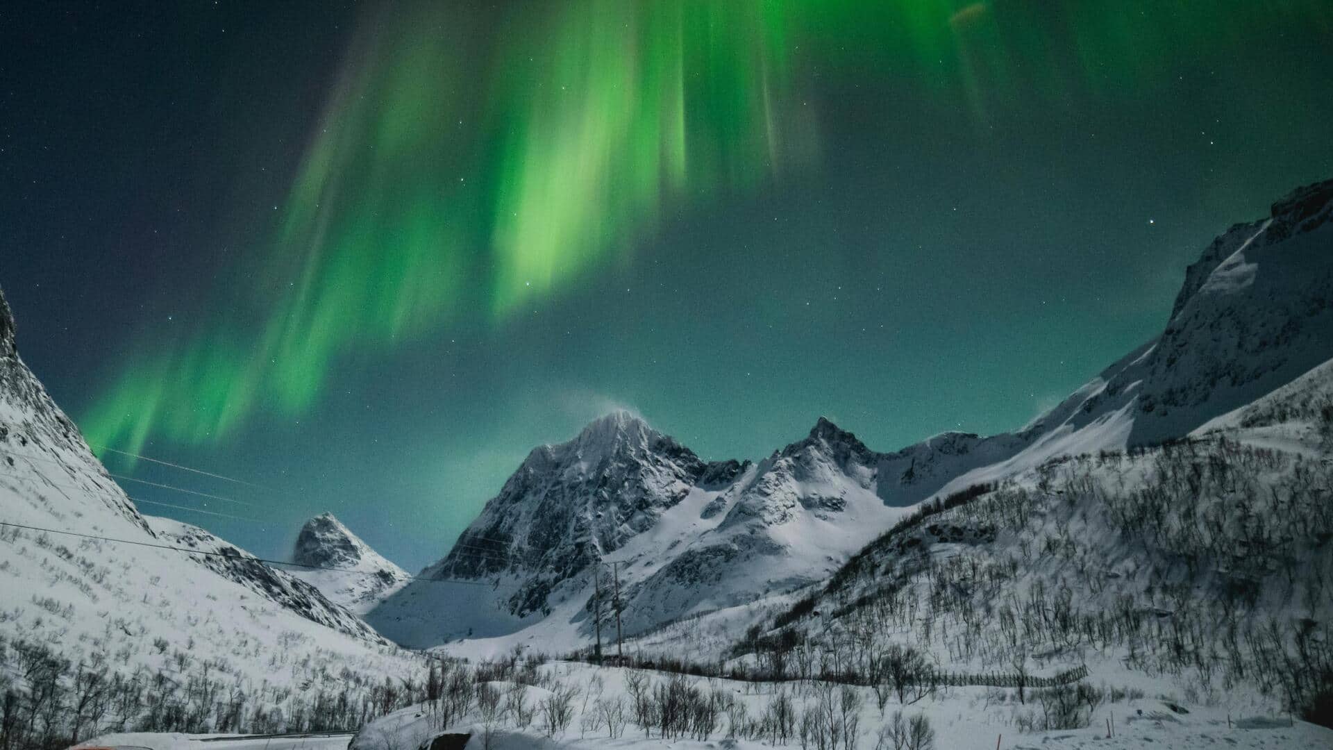 グリーンランドの広大な氷の風景を楽しむ グリーンランドの広大な氷の風景を楽しむ
