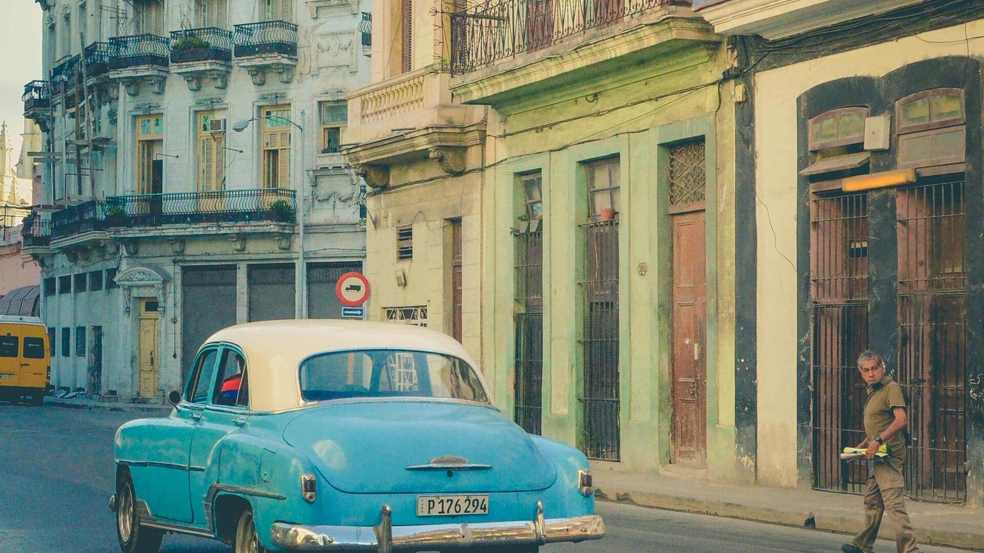 ハバナのアートシーンを探る：観光地を超えて