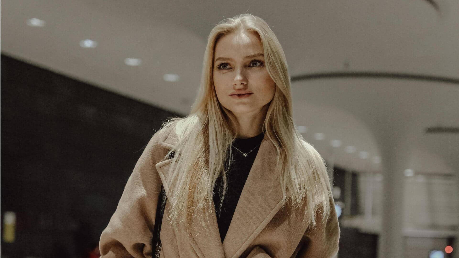 ウールコートでシックに決める五つのスタイル